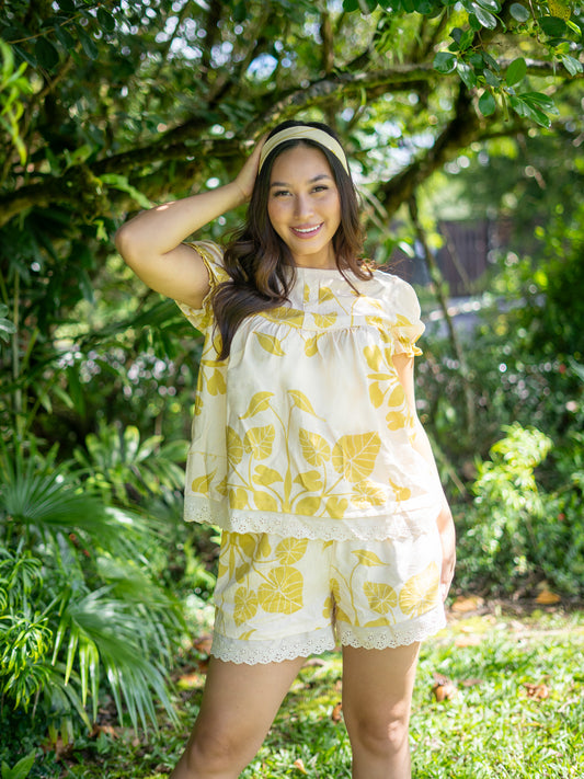Kaʻuhi Shorts Set Mustard Kalo Quilt