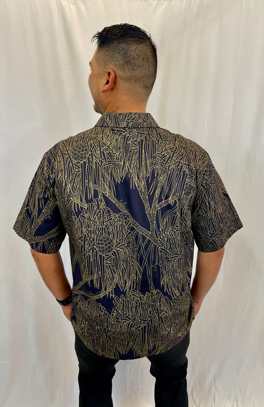 Ulu Quilt Design - Menʻs Aloha Shirt, Chocolate Mocha and Black Hawaiian Shirt
