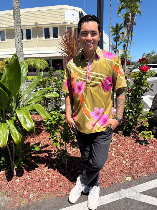 Menʻs Aloha Shirt Hibiscus Trio Green