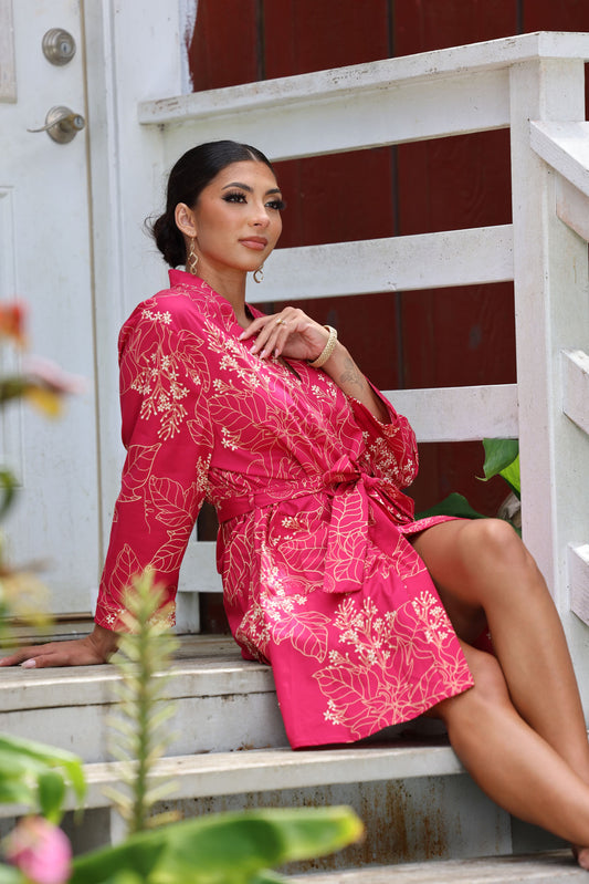 Lola Robe Cranberry Kukui Blossom