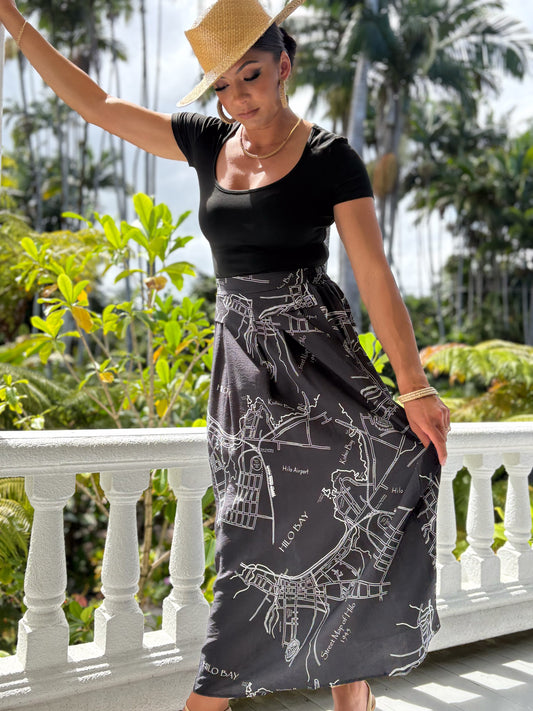 Hula Skirt Hilo 1945 Vintage Map Black/White